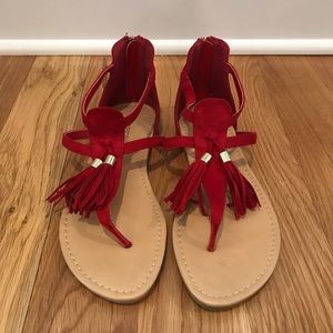 Shoedazzle red tassel sandals size 7